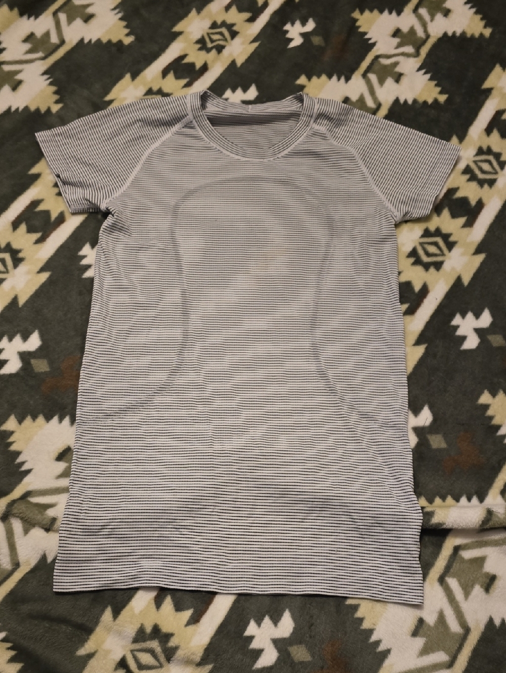 Lululemon Short Sleeve Tee in White and Black